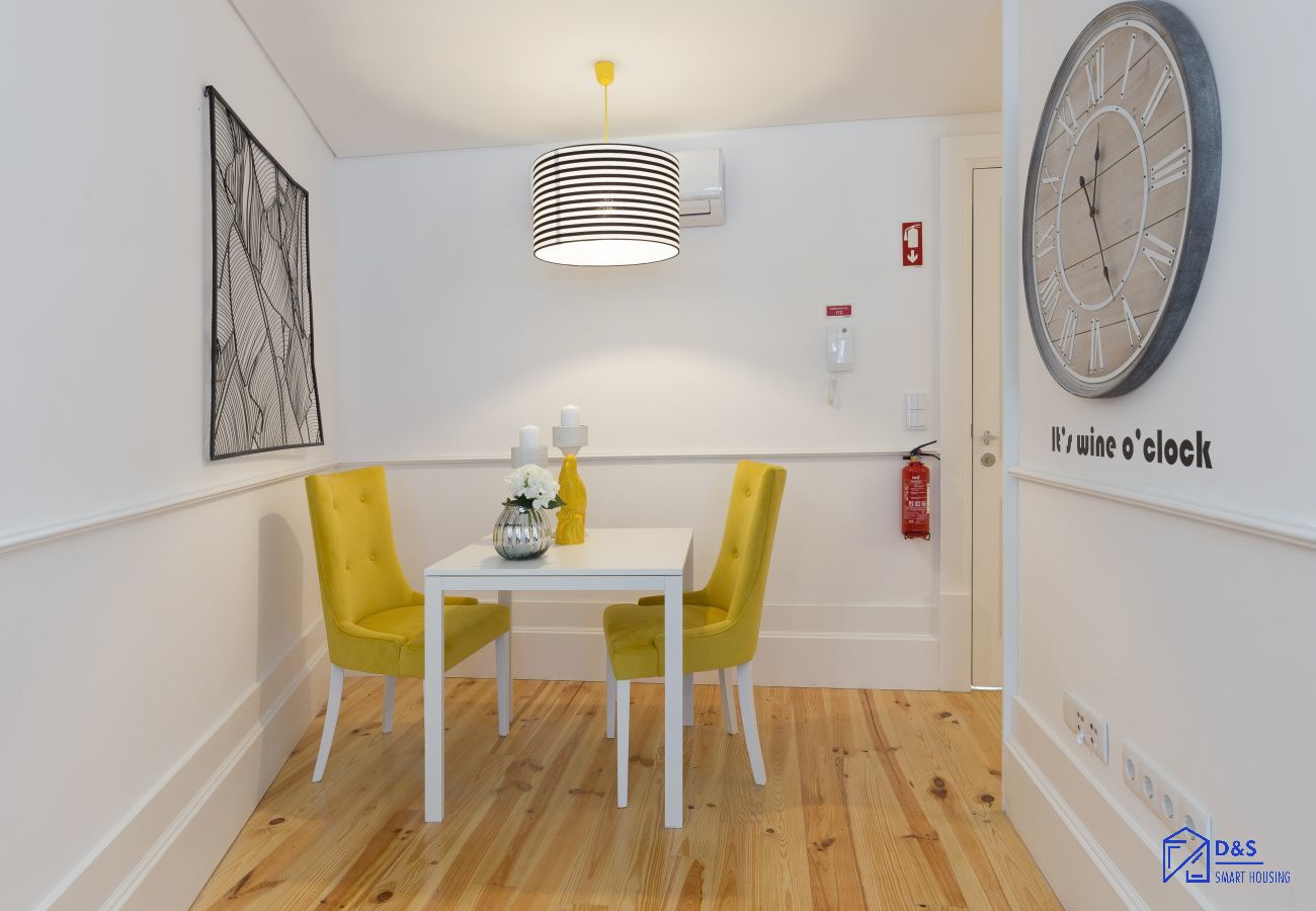 Estúdio em Porto - Loureiro Villas - B