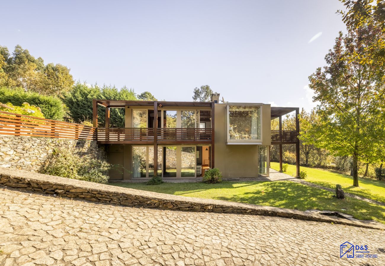 Casa em Arouca - Casa da Longra