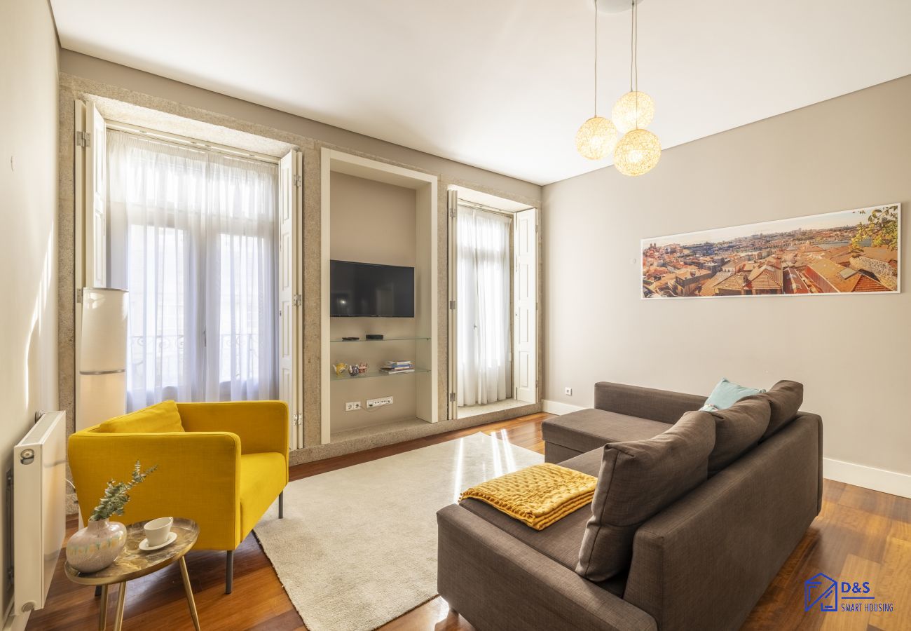 Apartamento em Porto - Cardosas Square Living