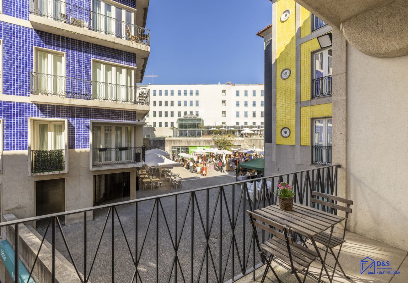 Apartamento em Porto - Cardosas Square Living