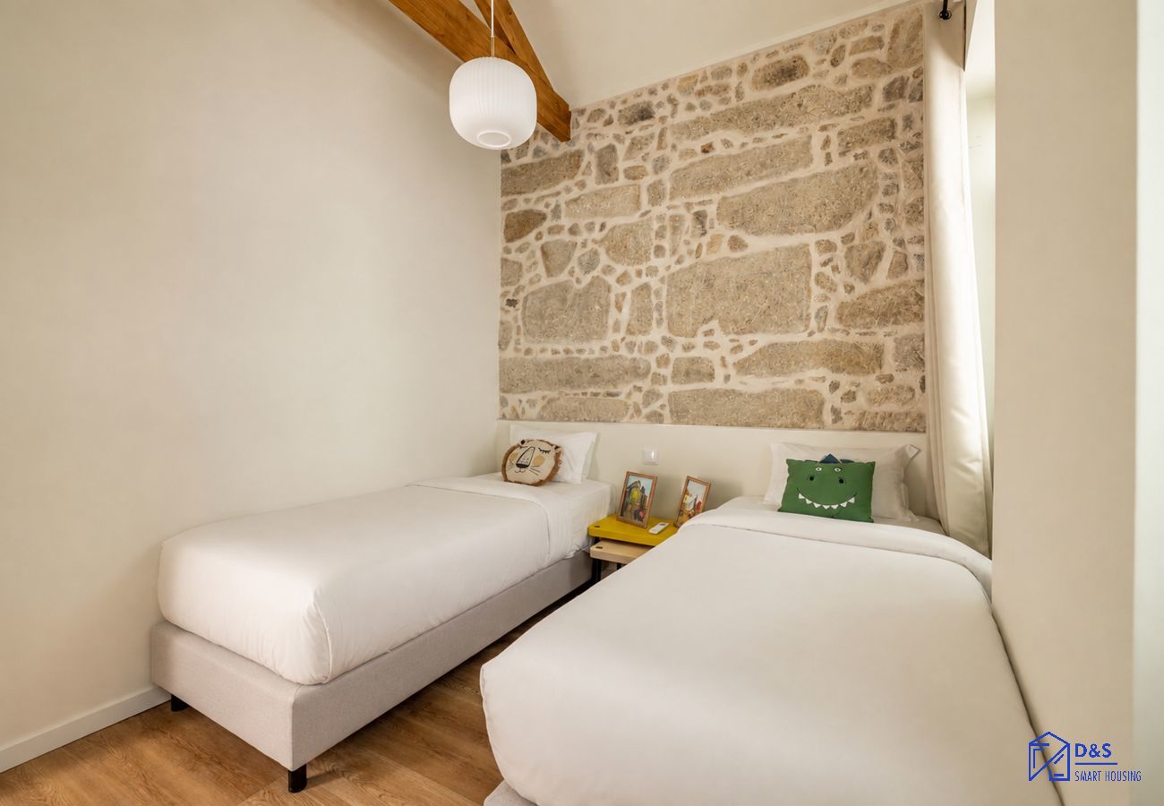 Apartamento em Porto - Taipas House in Porto 2