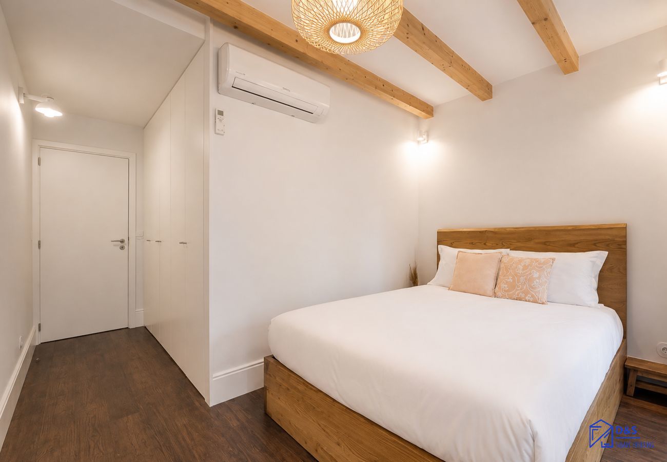 Apartamento em Porto - Alegria Duplex Garden