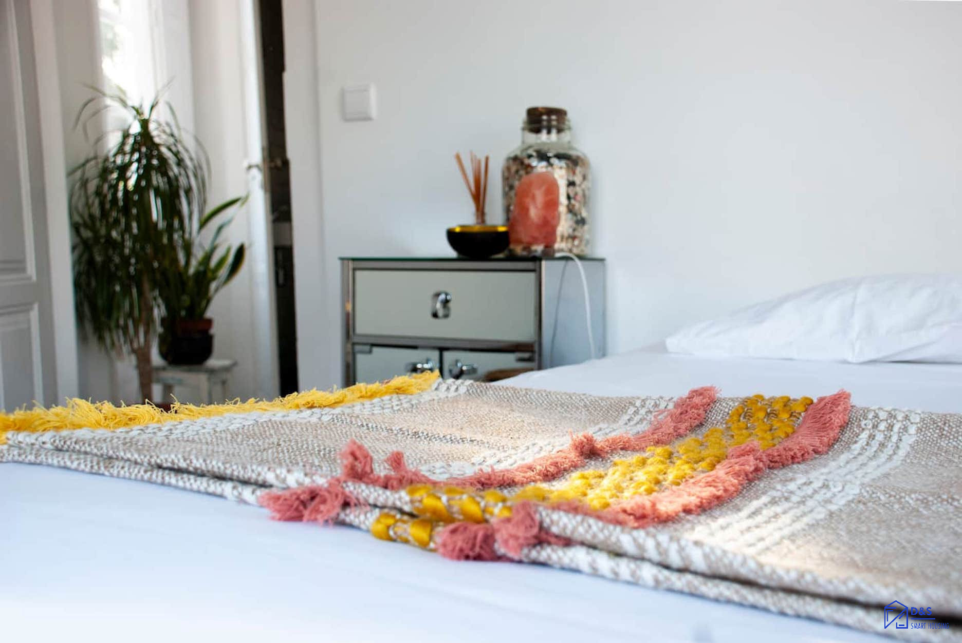  in Porto - Light & Airy Historic Centre House with Balconies