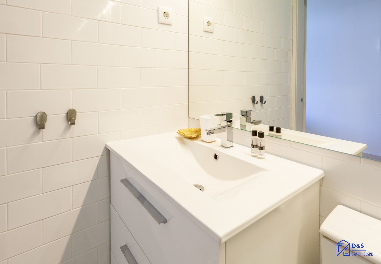 Studio in Porto - Josephine Apartments