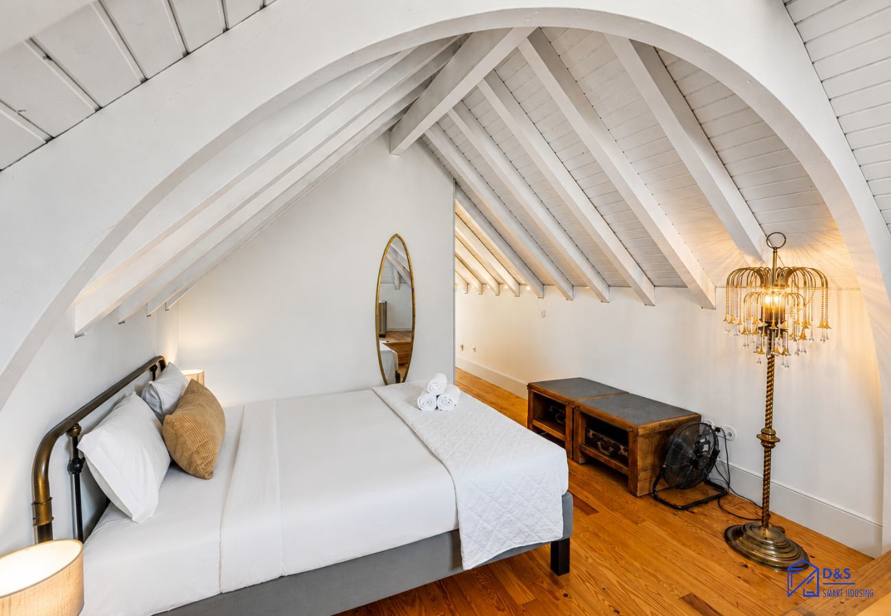 Apartment in Porto - MOUZINHO 202