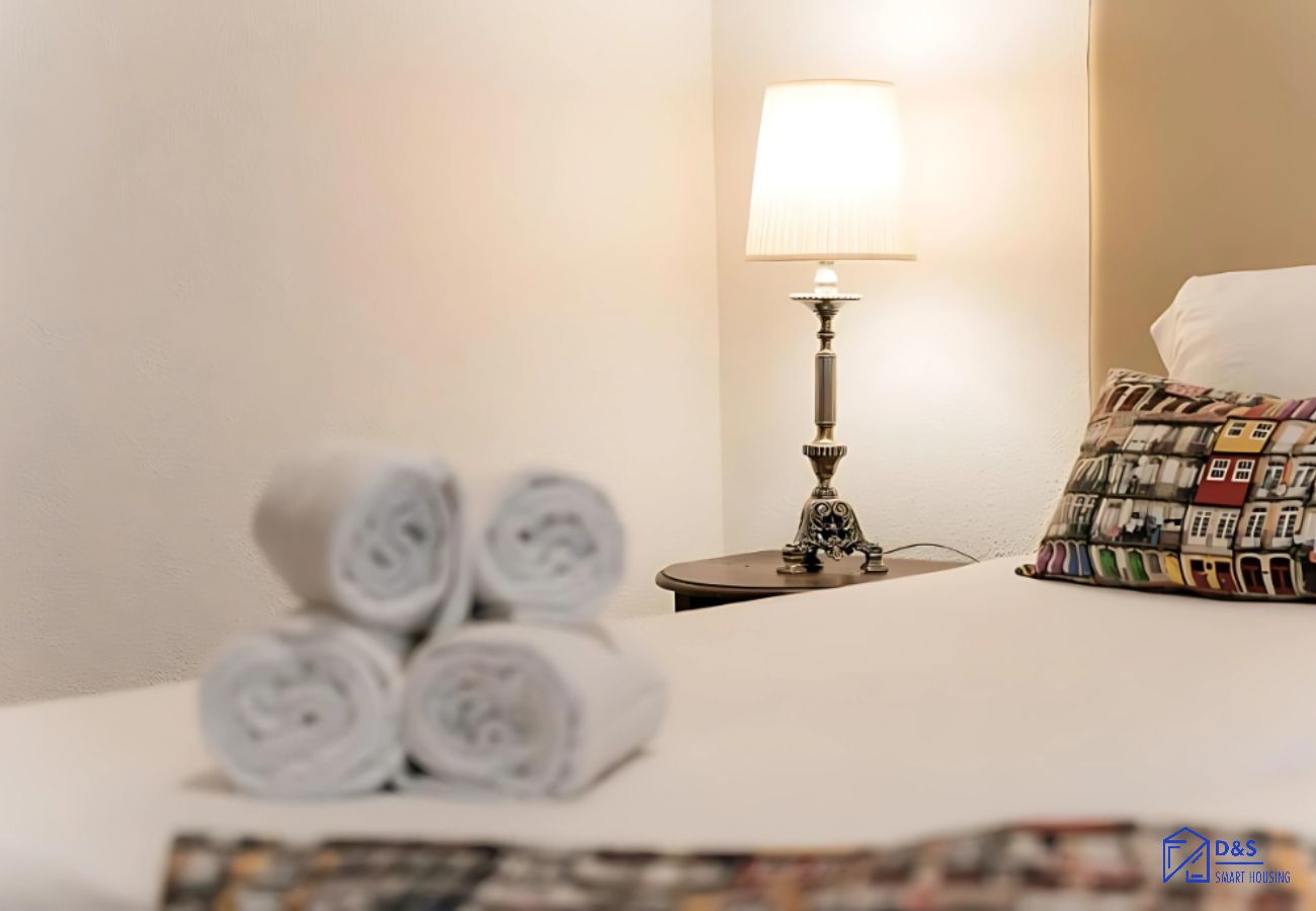 Rent by room in Porto - Office Residence 3