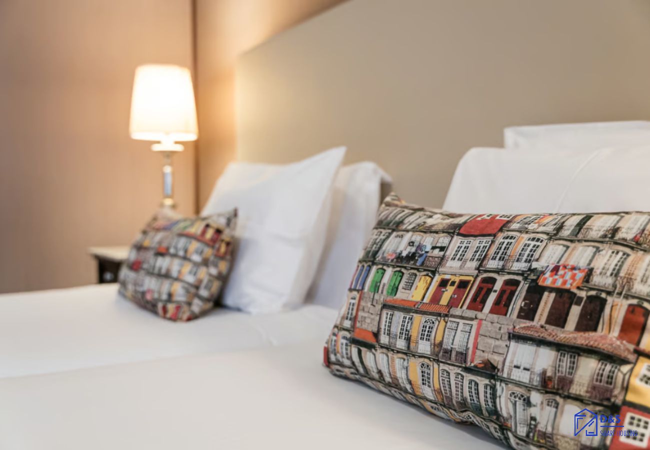 Rent by room in Porto - Office Residence 5