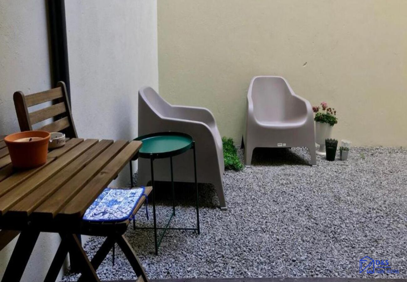 Studio in Porto - S. Bento Apart IV (B)