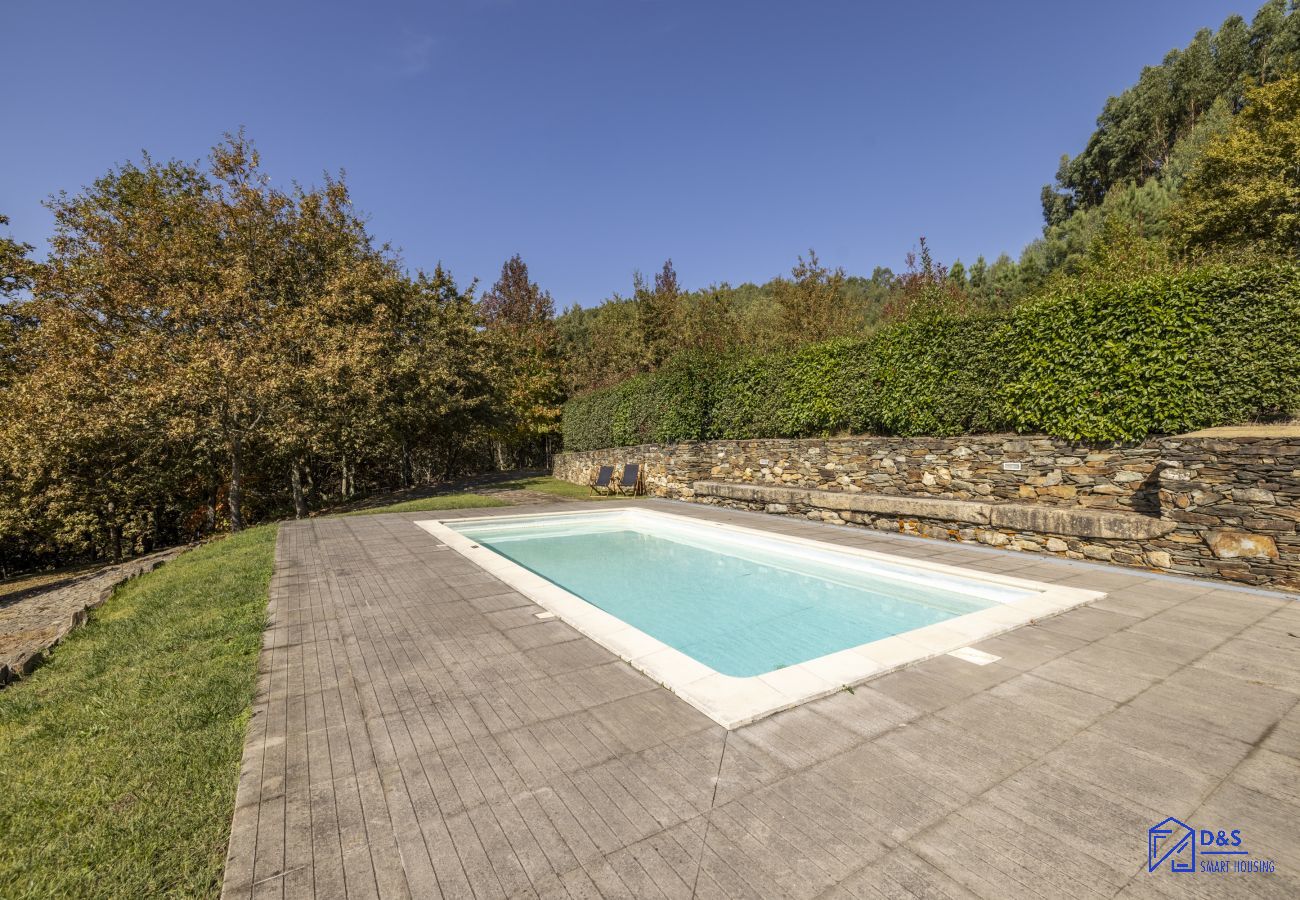 House in Arouca - Casa da Longra