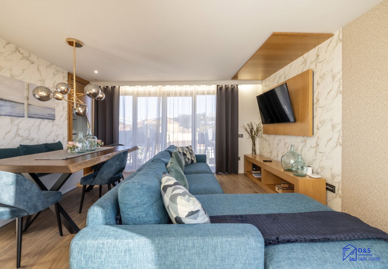 Apartment in Porto - D&S – Foz Riverside Apartment