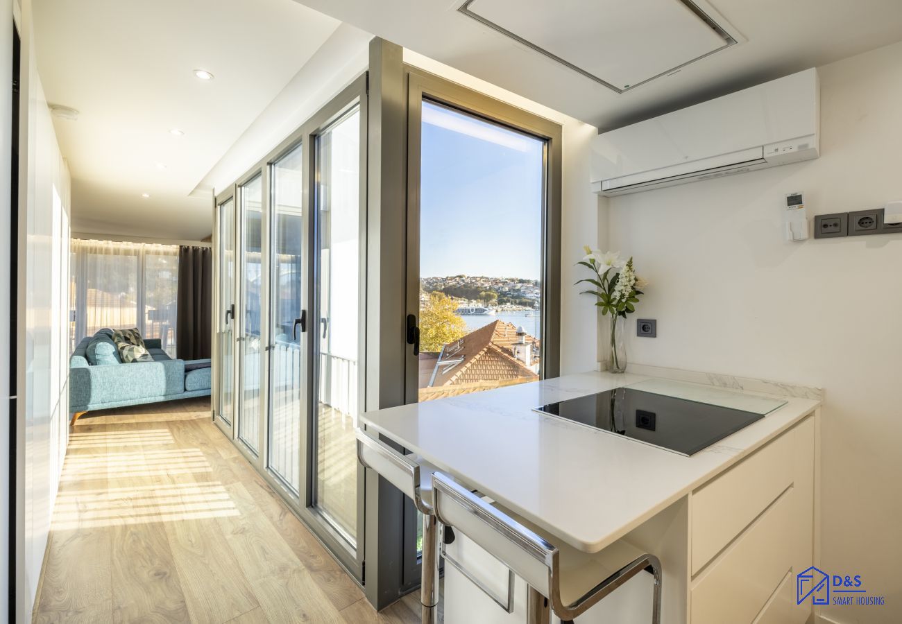 Apartment in Porto - D&S – Foz Riverside Apartment