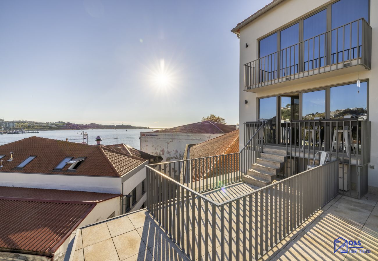 Apartment in Porto - D&S – Foz Riverside Apartment