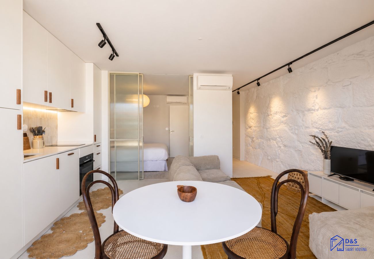 Studio in Porto - D&S - Foz Riverside Apartment II
