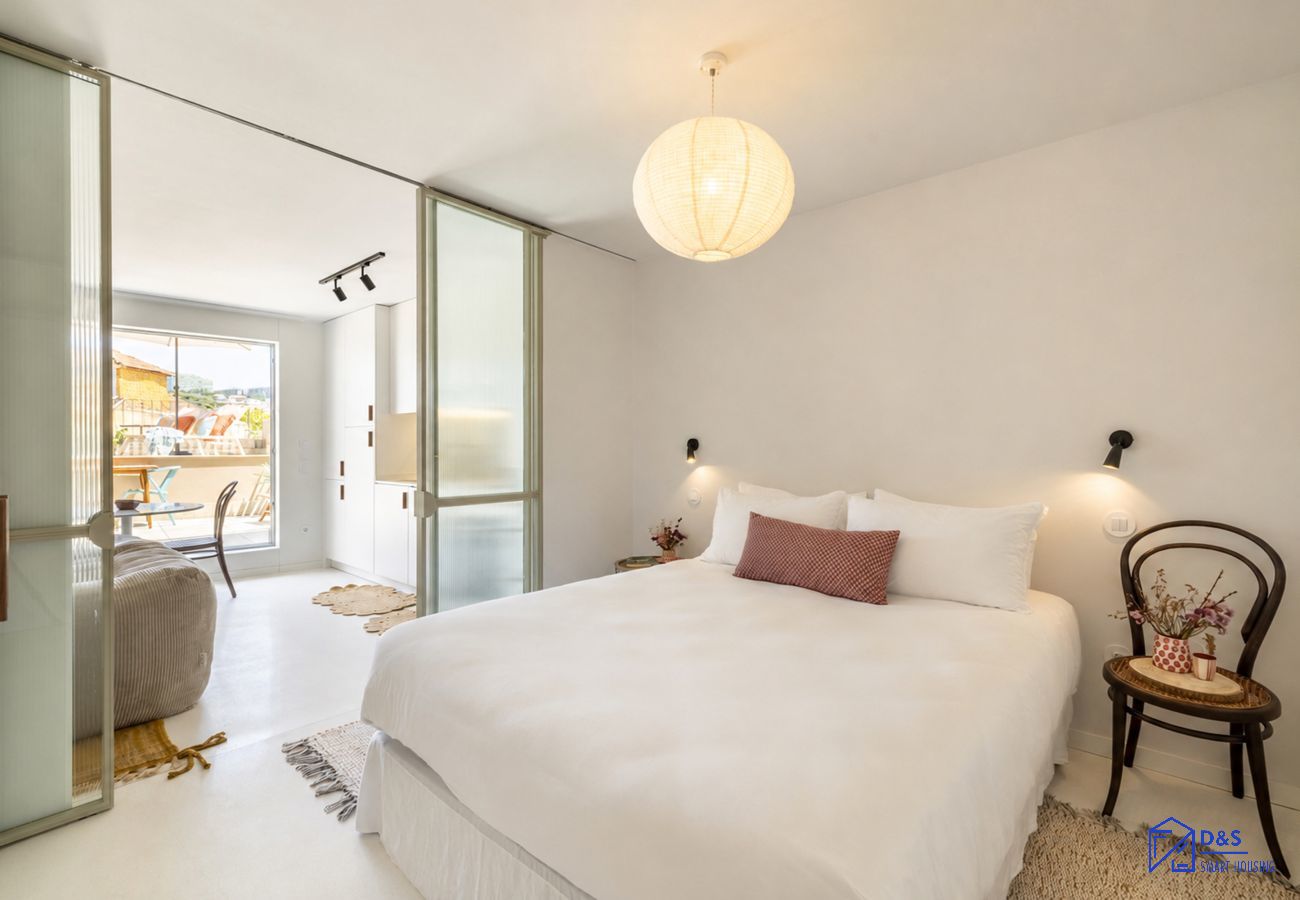 Studio in Porto - D&S - Foz Riverside Apartment II