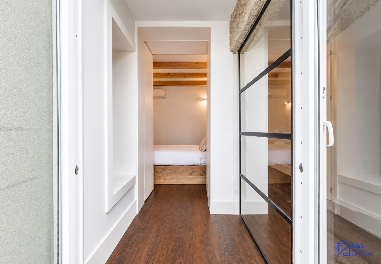 Apartment in Porto - Alegria Duplex Garden