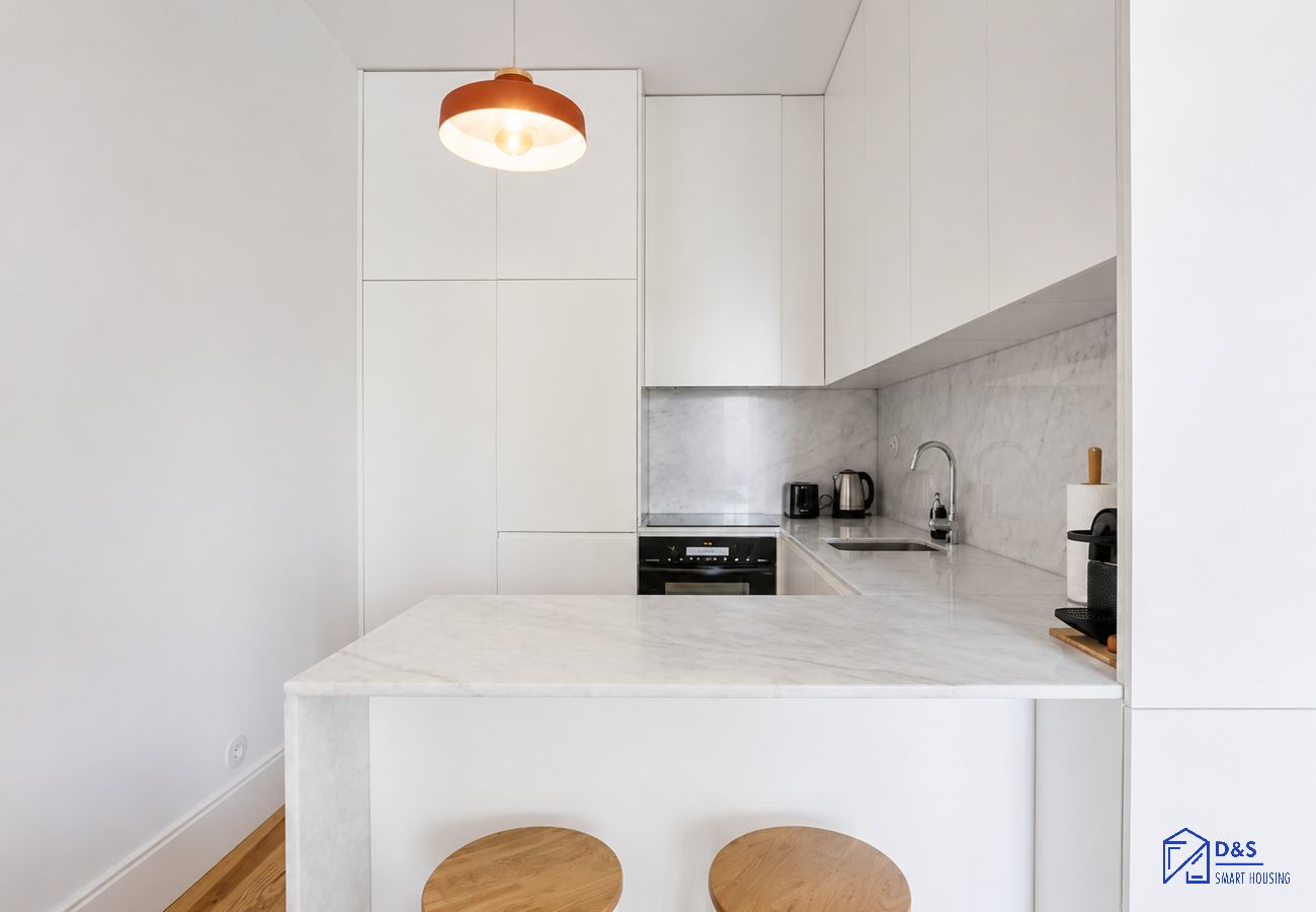 Apartment in Porto - Alegria Duplex Garden
