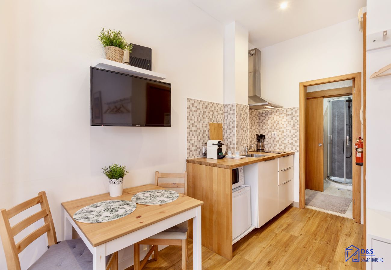 Estudio en Oporto - S. Bento Apart - Studio II