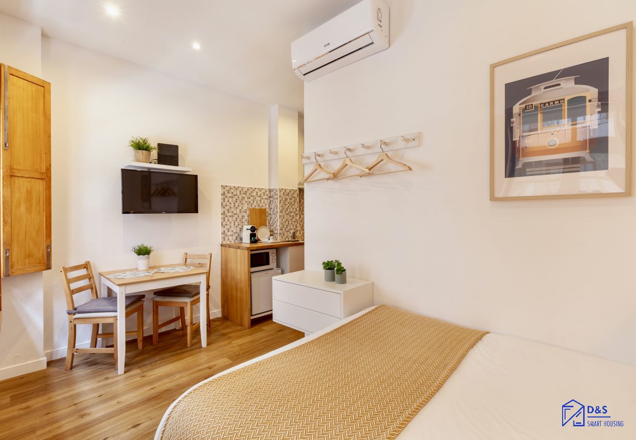 Estudio en Oporto - S. Bento Apart - Studio II