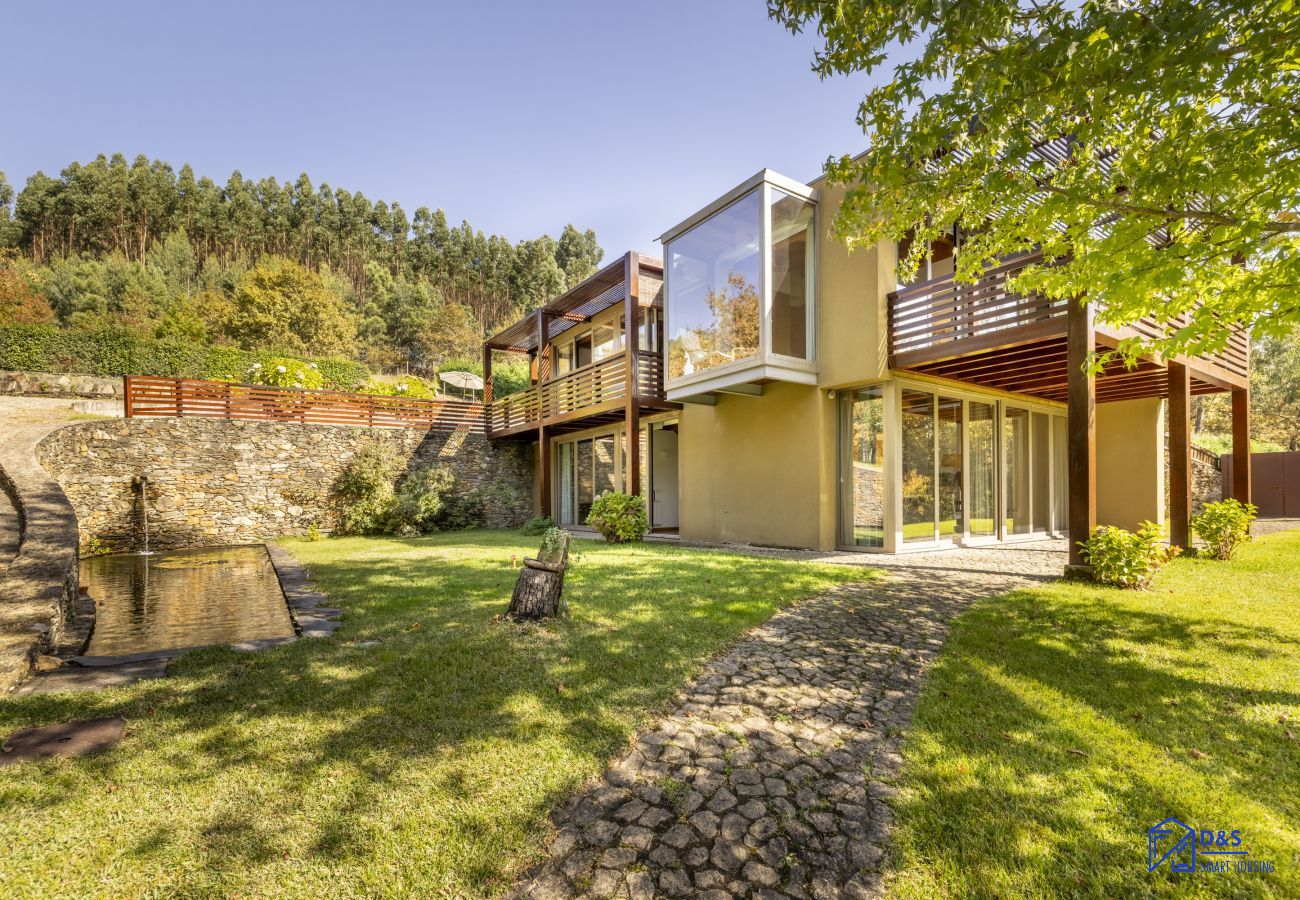 Casa em Arouca - Casa da Longra