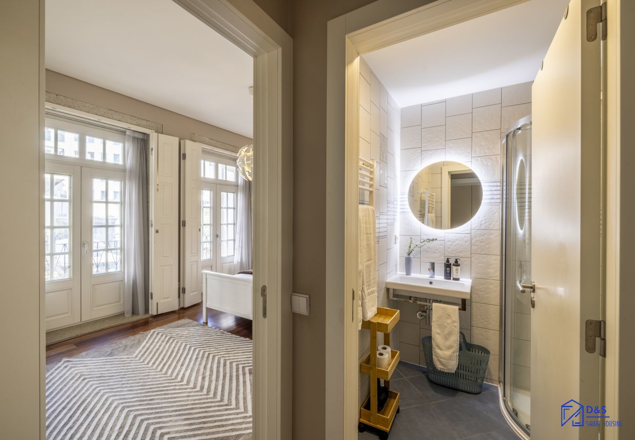 Apartamento em Porto - Cardosas Square Living