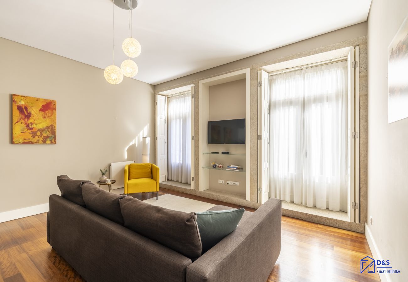 Apartamento em Porto - Cardosas Square Living