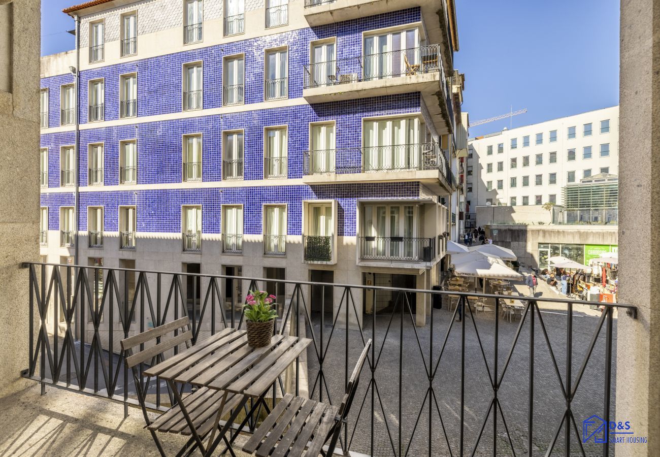 Apartamento em Porto - Cardosas Square Living