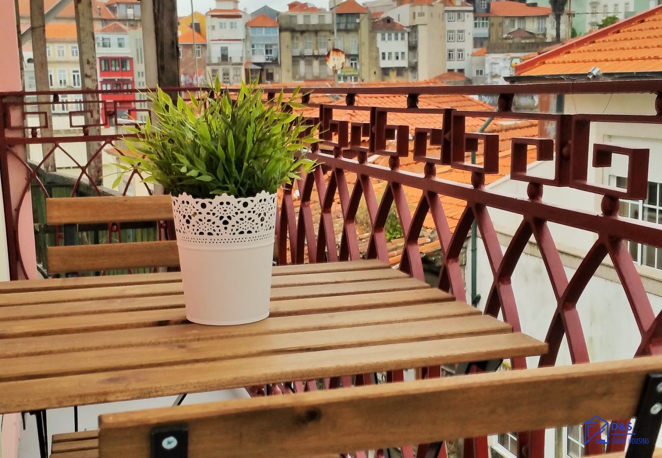 Apartment in Porto - Crocodile House IV
