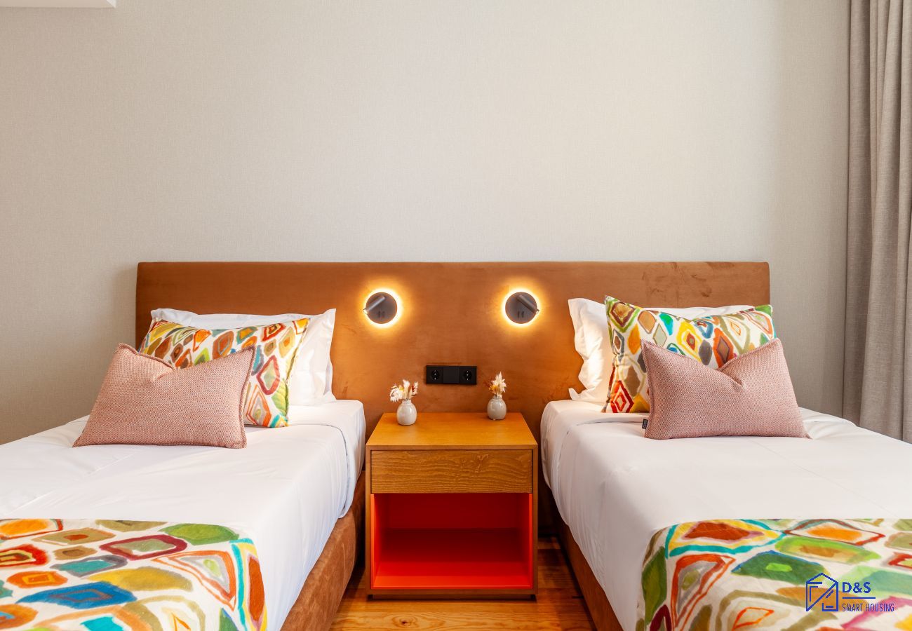 Apartment in Porto - Savvy Signature Apartments - 1