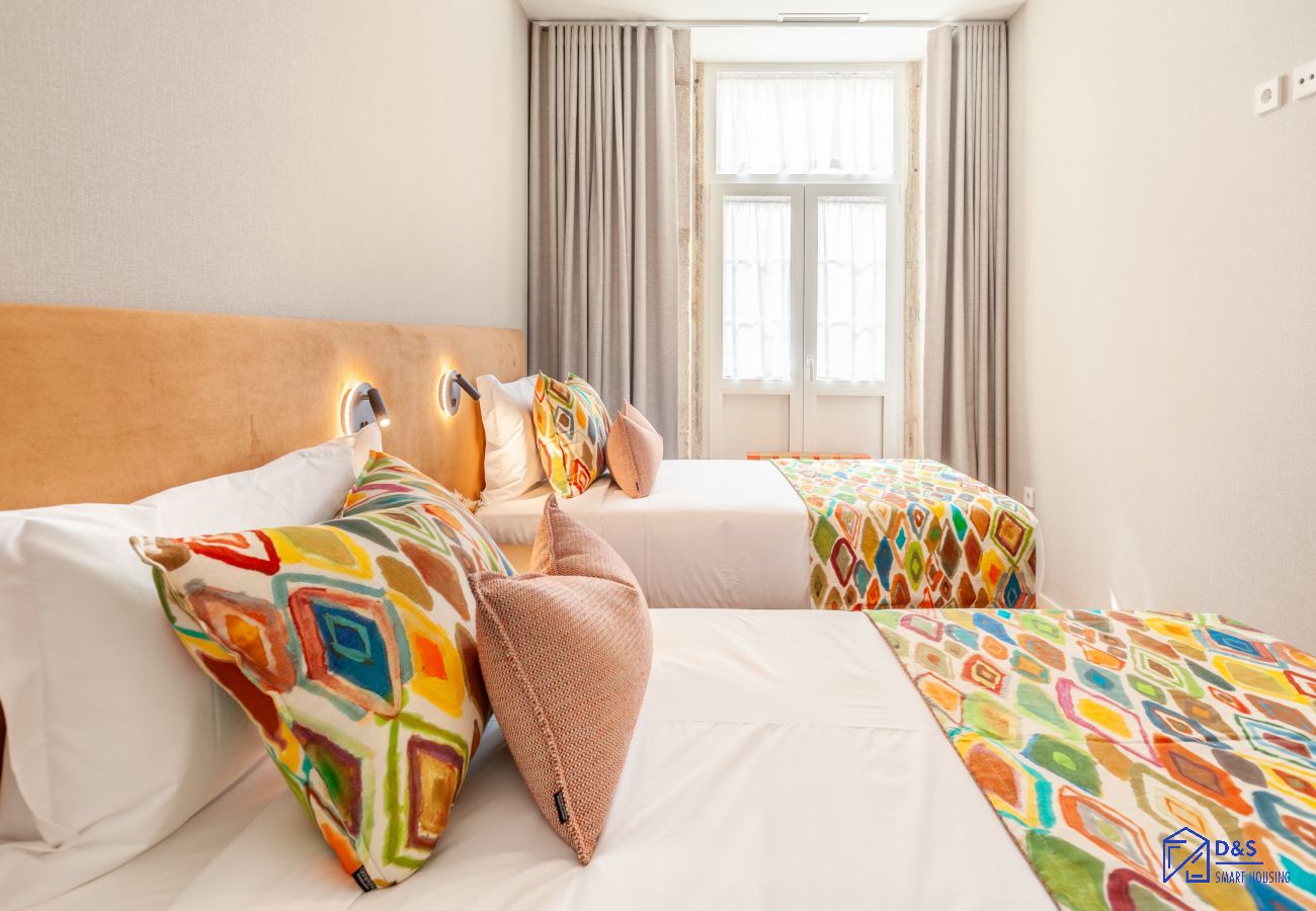 Apartment in Porto - Savvy Signature Apartments - 1