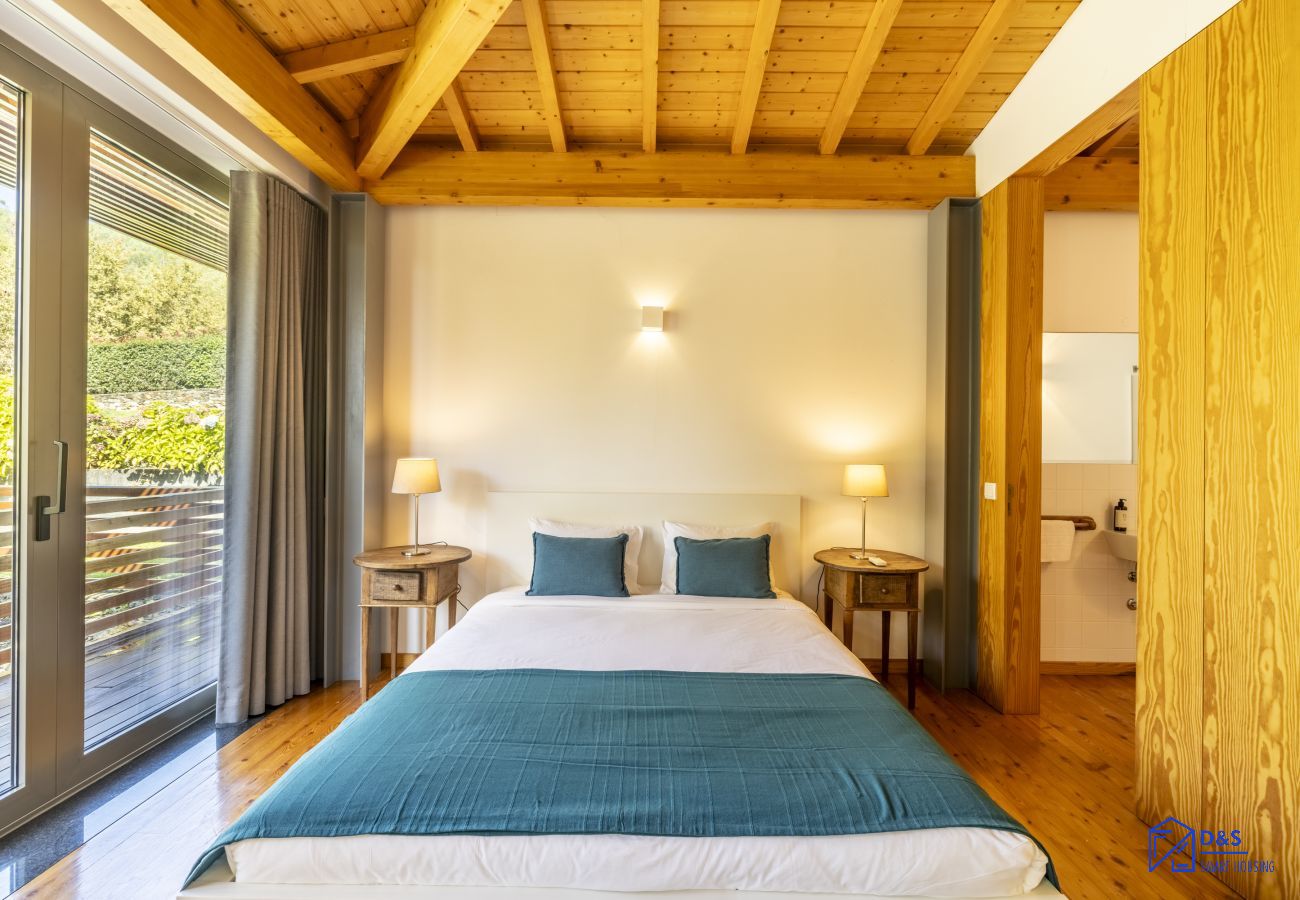 House in Arouca - Casa da Longra