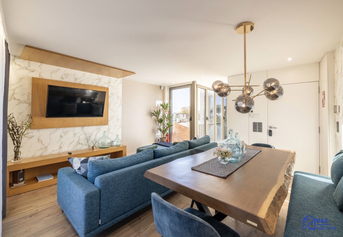 Apartment in Porto - D&S – Foz Riverside Apartment