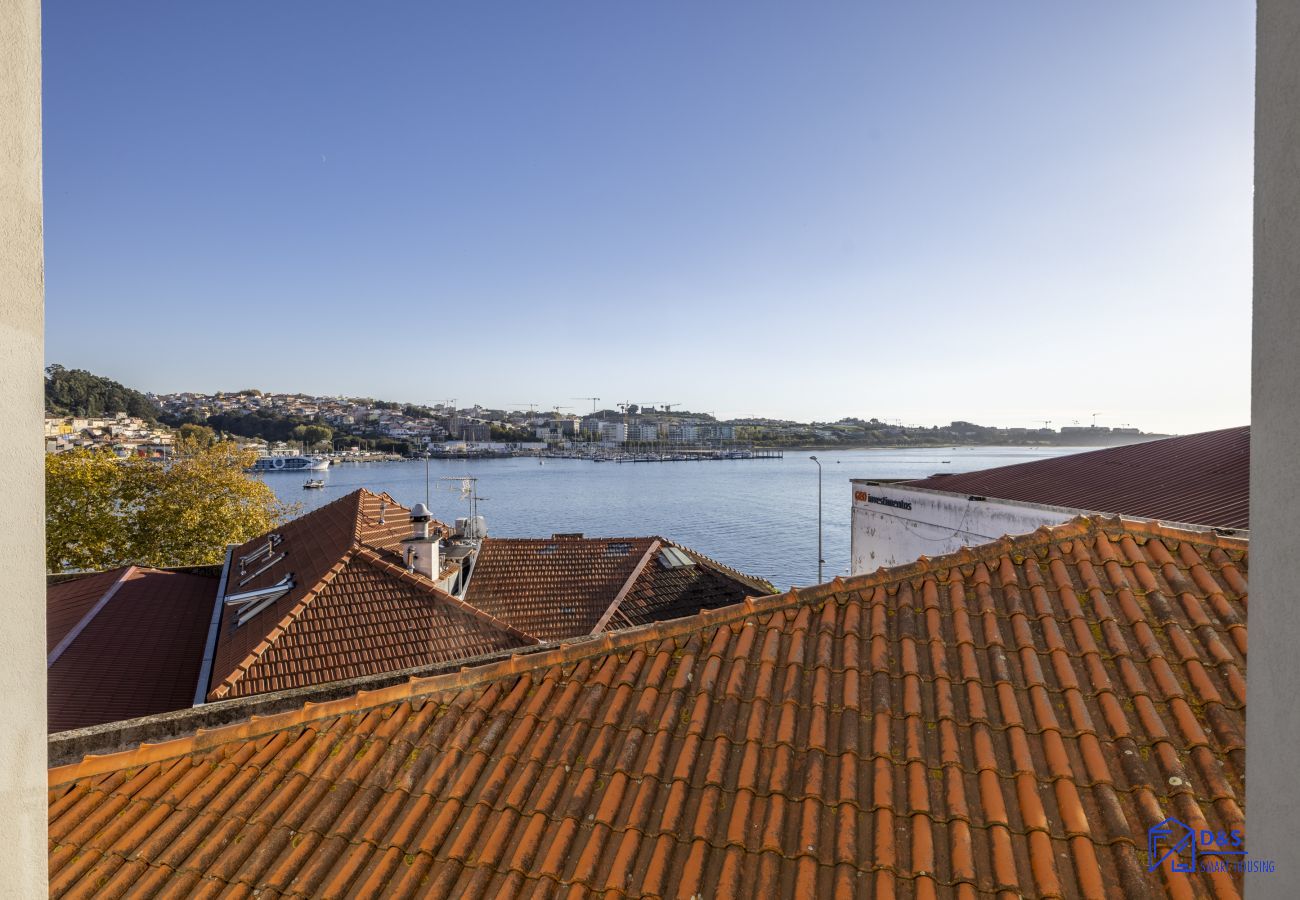 Apartment in Porto - D&S – Foz Riverside Apartment