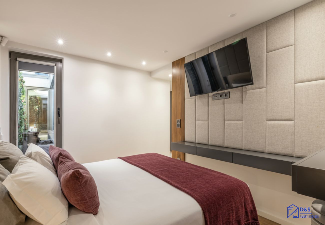 Apartment in Porto - D&S – Foz Riverside Apartment