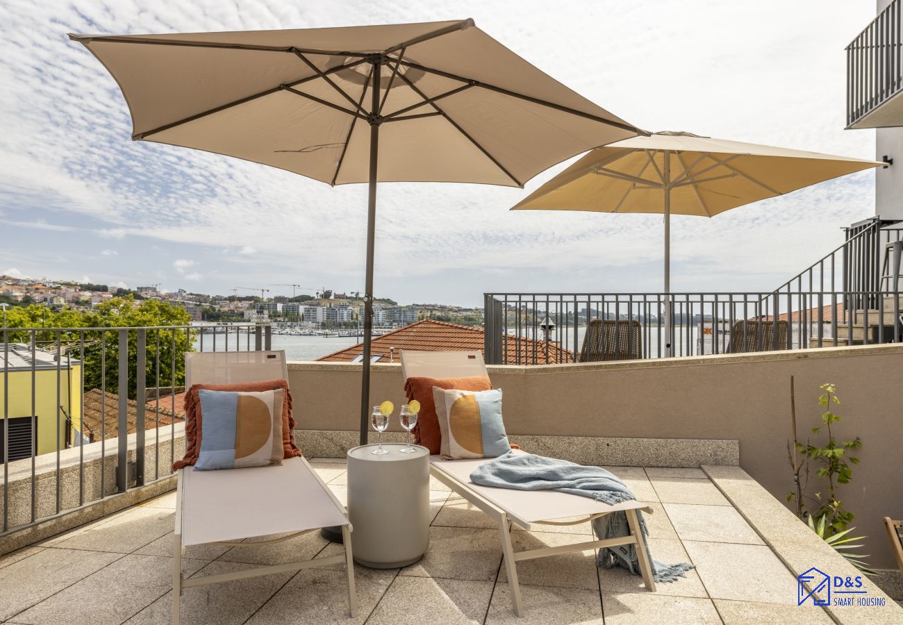 Studio in Porto - D&S - Foz Riverside Apartment II
